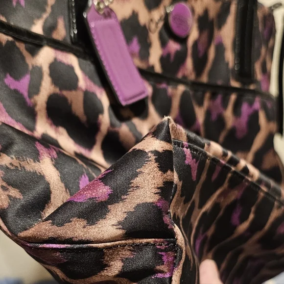 Coach Ocelot Sateen Print Tote #F25282 - Picture 4 of 8